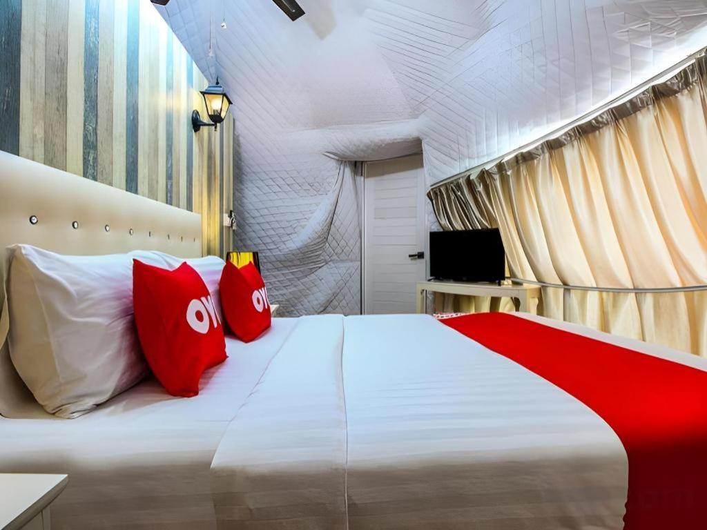 Отель 5Box Donmuang Airport Бангкок Экстерьер фото